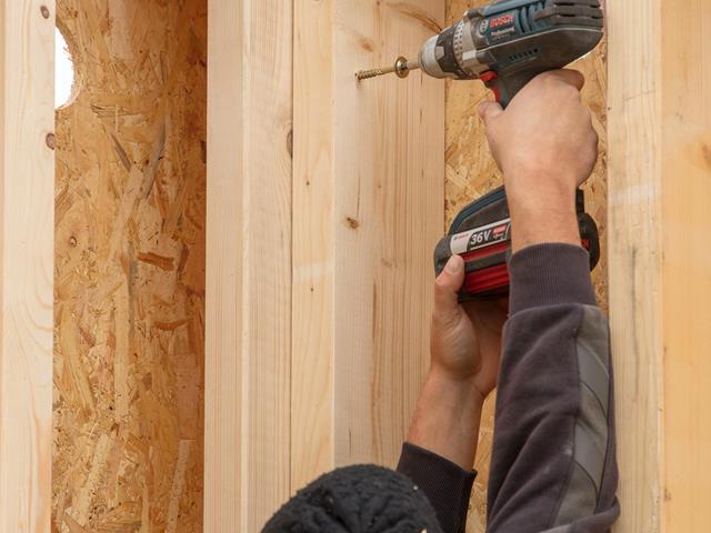 Offres d'emploi : nous recherchons des chefs de chantier, charpentiers et des menuisiers
